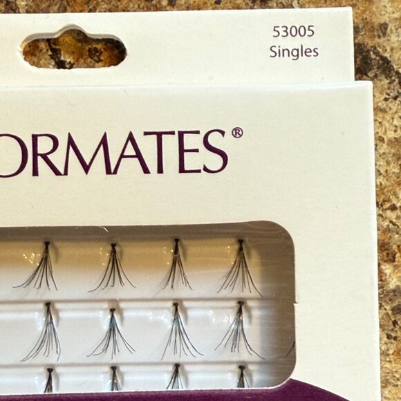 Colormates Eyelash Kit Singles Fills False Lashes Adhesive Gel Easy Application - Picture 7 of 8